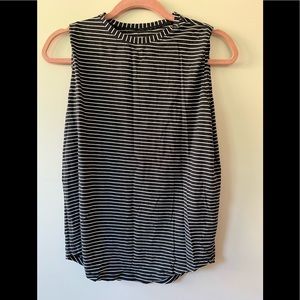 Lululemon muscle tank stripe